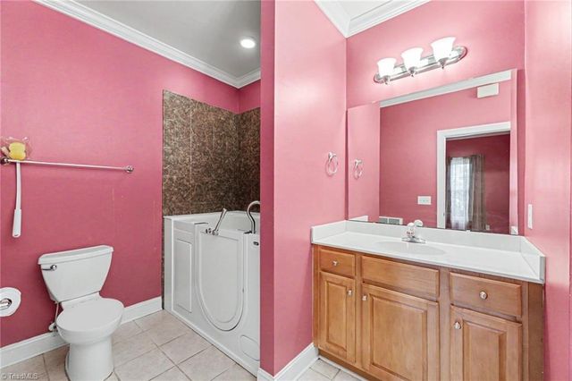 411 Northbridge Drive, High Point, NC 27265