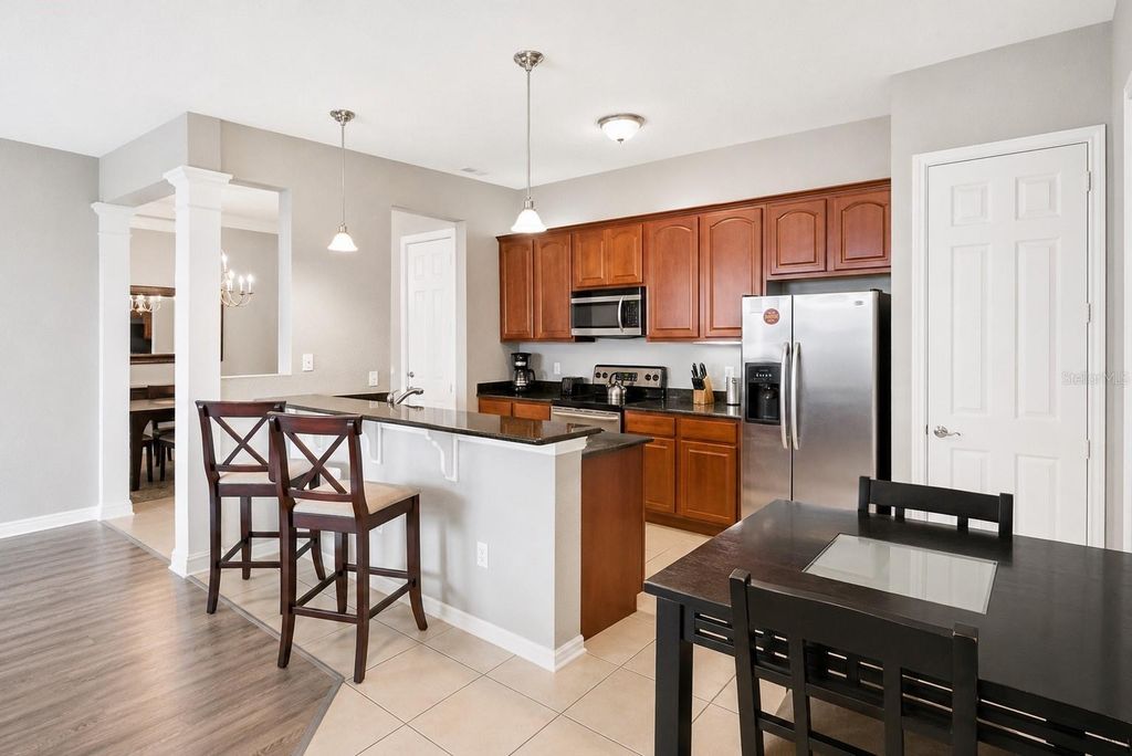 Image 19 of property listing at 4816 CAYVIEW AVENUE 40111, Orlando, FL 32819