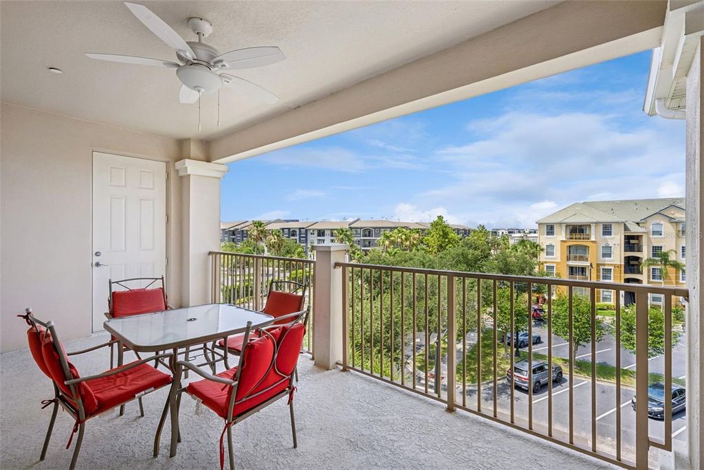 Image 43 of property listing at 4816 CAYVIEW AVENUE 40111, Orlando, FL 32819