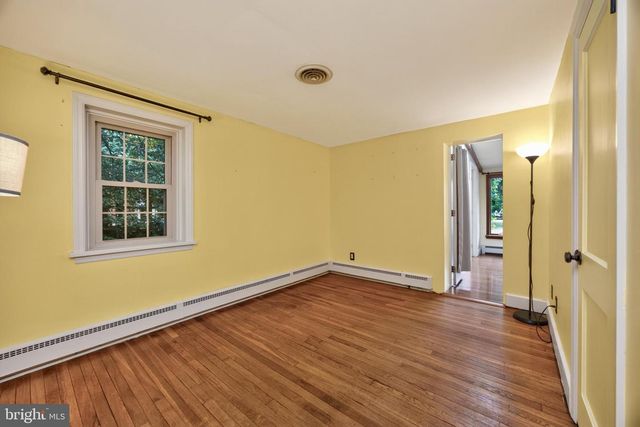 339 E LINFIELD TRAPPE RD, Royersford, PA 19468