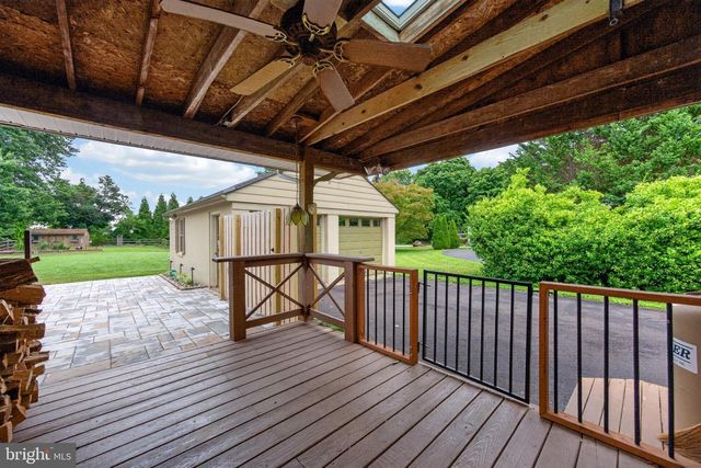 339 E LINFIELD TRAPPE RD, Royersford, PA 19468