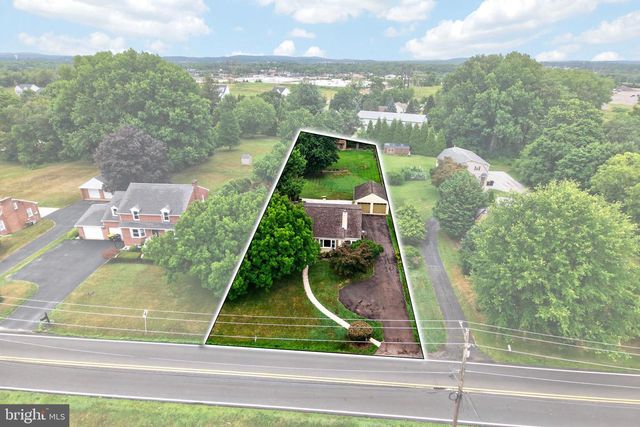 339 E LINFIELD TRAPPE RD, Royersford, PA 19468