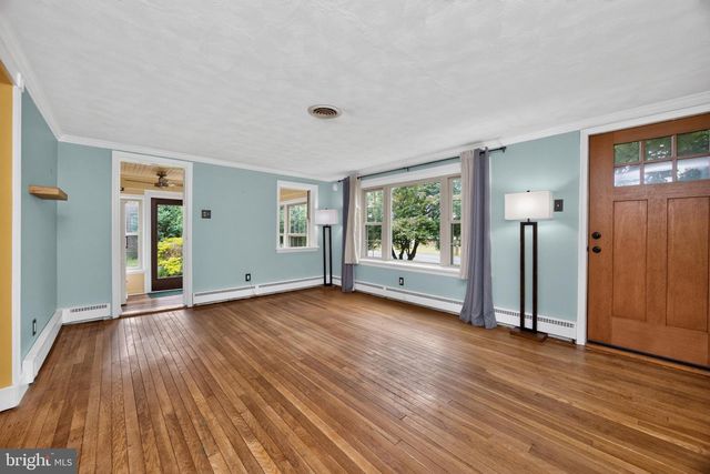 339 E LINFIELD TRAPPE RD, Royersford, PA 19468
