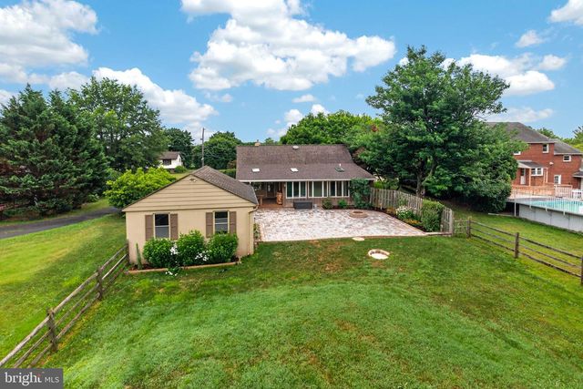 339 E LINFIELD TRAPPE RD, Royersford, PA 19468