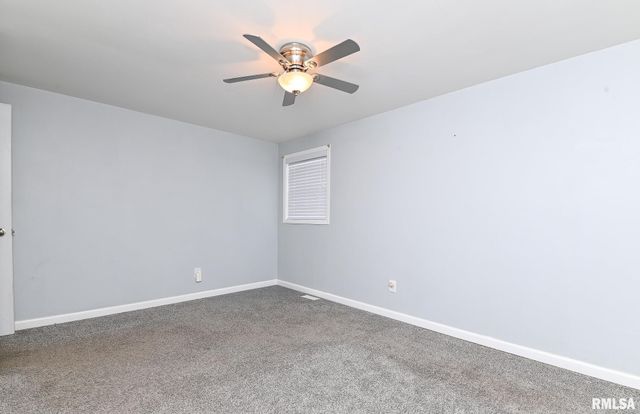 1802 HOLIDAY Drive, Pekin, IL 61554