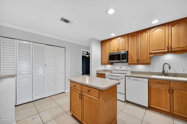 1515 Huntington Lane 121, Rockledge, FL 32955
