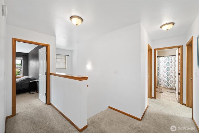 1877 Emerald Way, Lynden, WA 98264