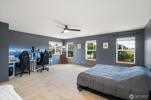 1877 Emerald Way, Lynden, WA 98264