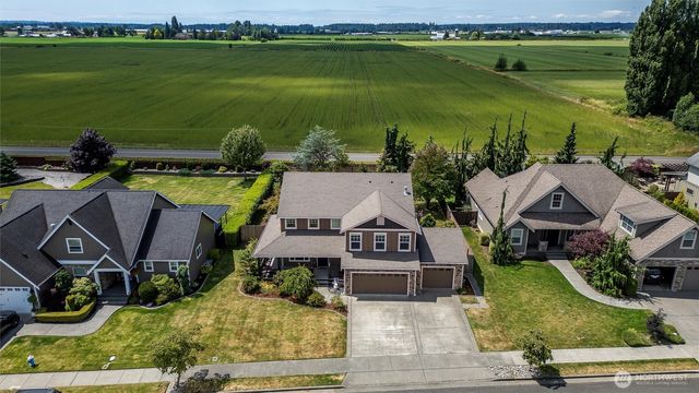1877 Emerald Way, Lynden, WA 98264