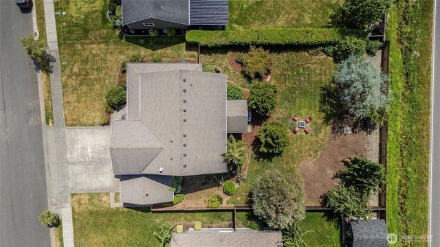 1877 Emerald Way, Lynden, WA 98264