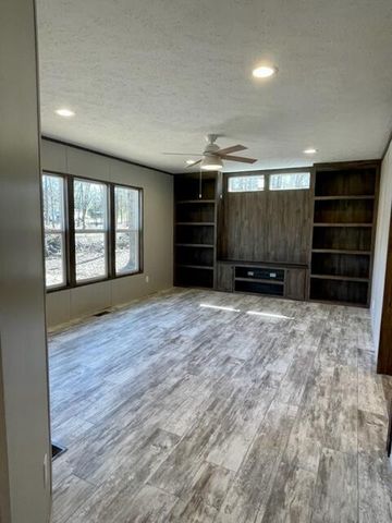 1782 Spradling Road, Soddy Daisy, TN 37379