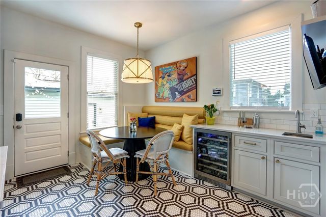 132 E 45th Street, Savannah, GA 31405