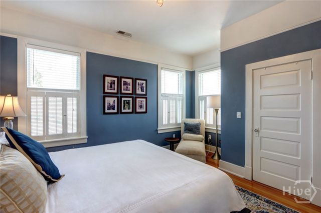 132 E 45th Street, Savannah, GA 31405