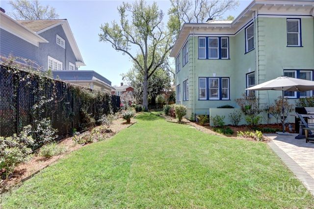 132 E 45th Street, Savannah, GA 31405