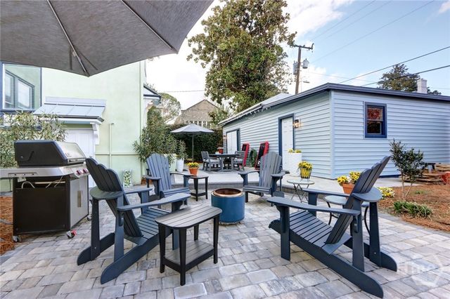 132 E 45th Street, Savannah, GA 31405