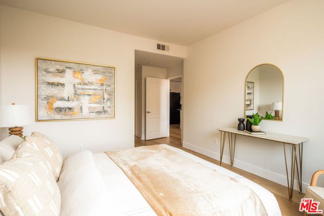 4060 Glencoe Avenue 302, Marina Del Rey, CA 90292