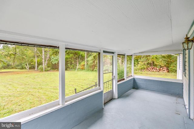 8112 FLIPPO DR, Fredericksburg, VA 22408