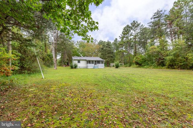 8112 FLIPPO DR, Fredericksburg, VA 22408