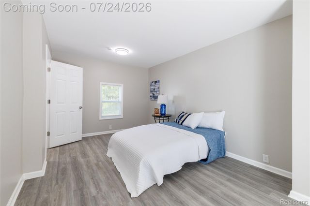 9838 Grosse Ile Parkway, Grosse Ile Township, MI 48138