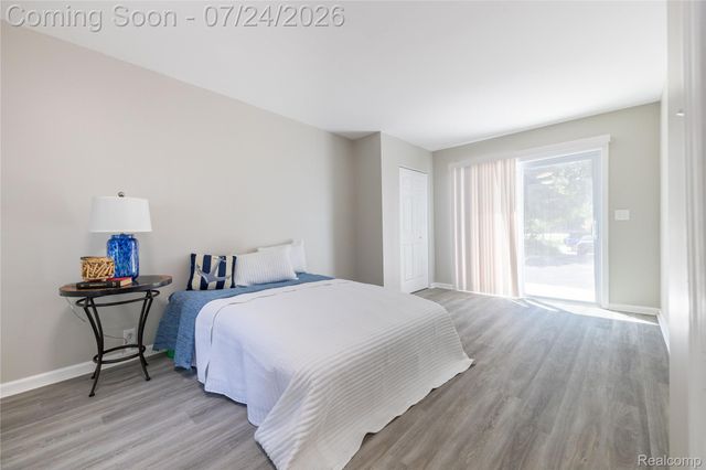 9838 Grosse Ile Parkway, Grosse Ile Township, MI 48138