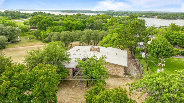 4208 Shore Front Drive, Fort Worth, TX 76135