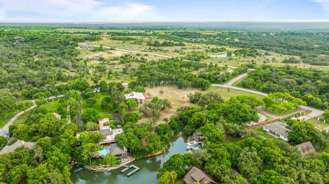 4208 Shore Front Drive, Fort Worth, TX 76135
