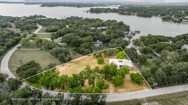 4208 Shore Front Drive, Fort Worth, TX 76135