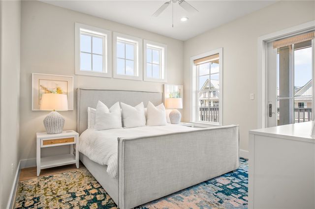 234 Lakeshore St, Port Aransas, TX 78373