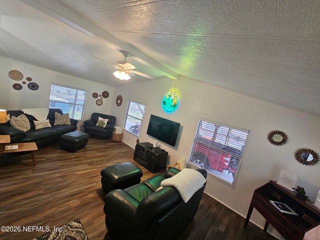 166 WATERWAY Avenue, Satsuma, FL 32189