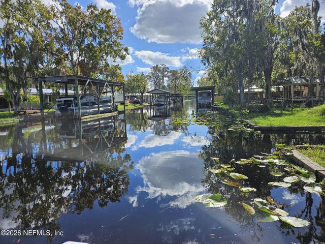 166 WATERWAY Avenue, Satsuma, FL 32189