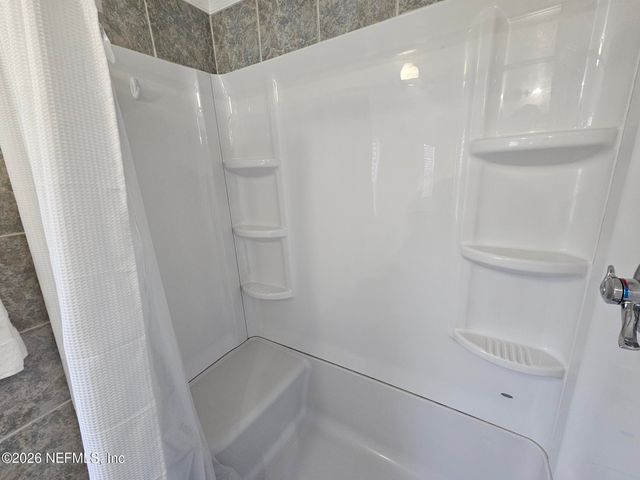 166 WATERWAY Avenue, Satsuma, FL 32189