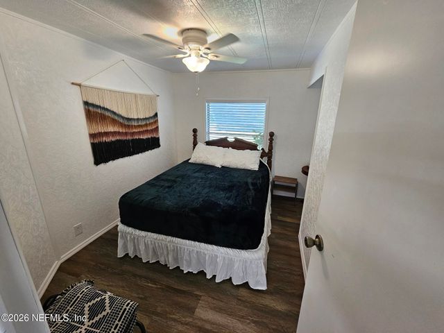 166 WATERWAY Avenue, Satsuma, FL 32189