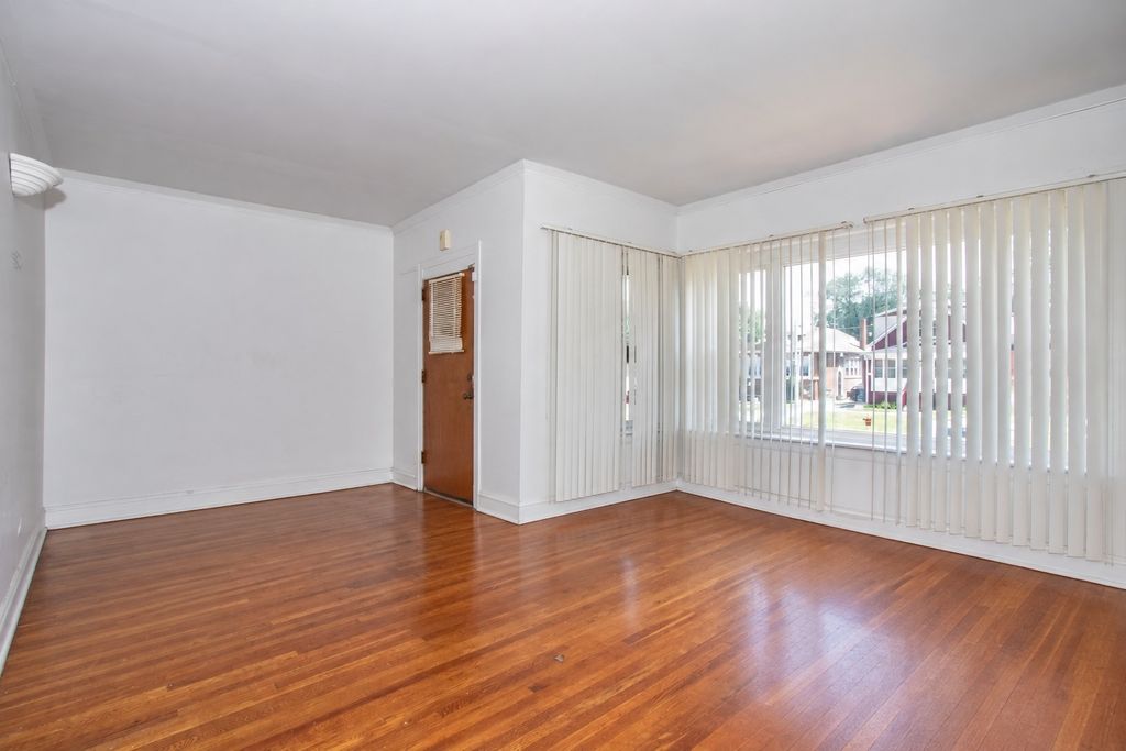 7532 S Indiana Avenue, Chicago, IL 60619 — photo 2