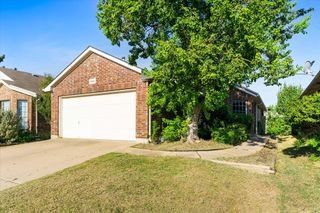 6241 Adonia Drive, Fort Worth, TX 76131