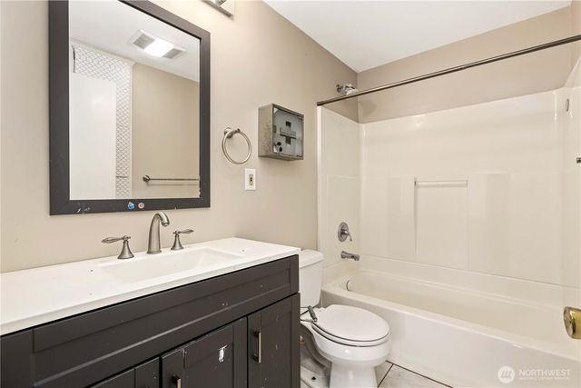 310 Scotland Drive, Camano Island, WA 98282