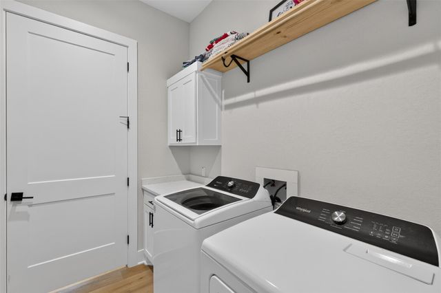 108 Monroe Upton CT, Blanco, TX 78606