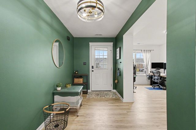 15549 W 101st Place, Dyer, IN 46311