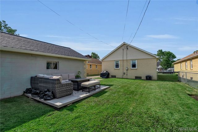 102 Central Boulevard, Cheektowaga, NY 14225