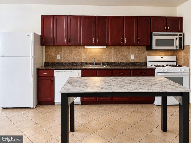 4026 HAVERFORD AVE, Philadelphia, PA 19104
