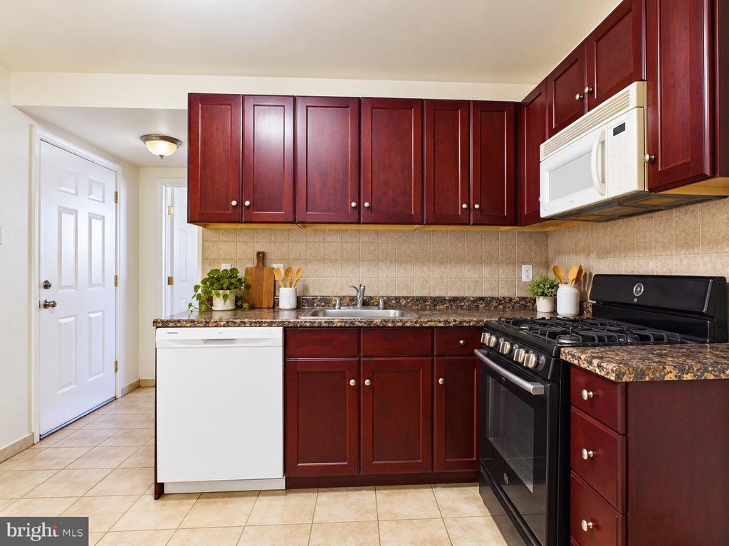 4026 HAVERFORD AVE, PHILADELPHIA, PA 19104 — exterior