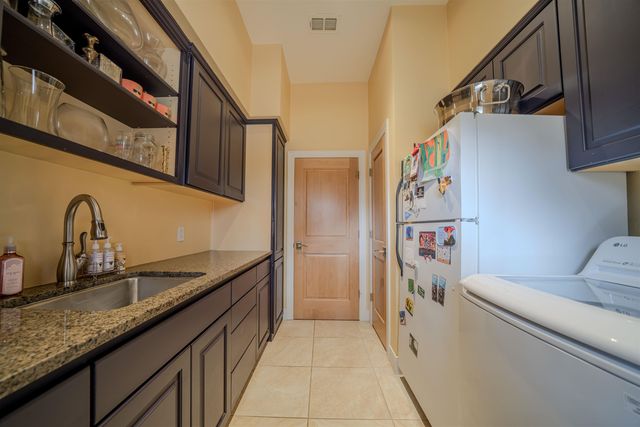 3 Lakeside, Longview, TX 75604