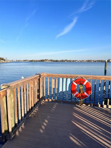 102 2ND AVENUE, Venice, FL 34285