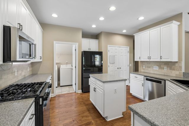 3028 Ballenger Dr, Nolensville, TN 37135