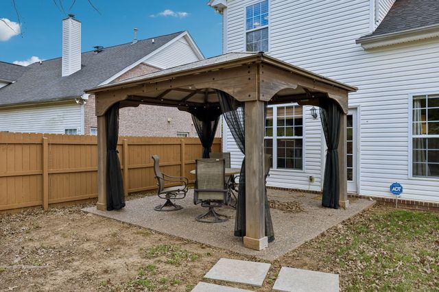 3028 Ballenger Dr, Nolensville, TN 37135