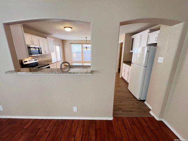 2219 Red Rock Crossing, San Antonio, TX 78245