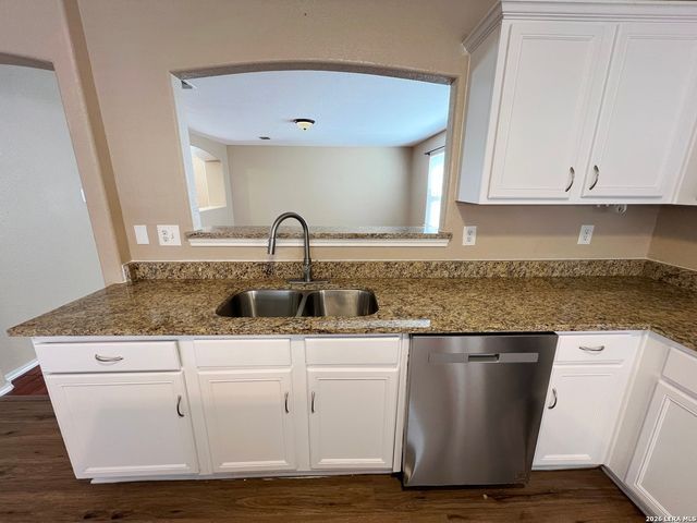 2219 Red Rock Crossing, San Antonio, TX 78245