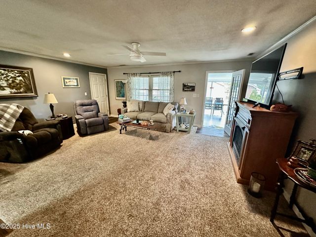 16 Port Side Lane, Belhaven, NC 27810