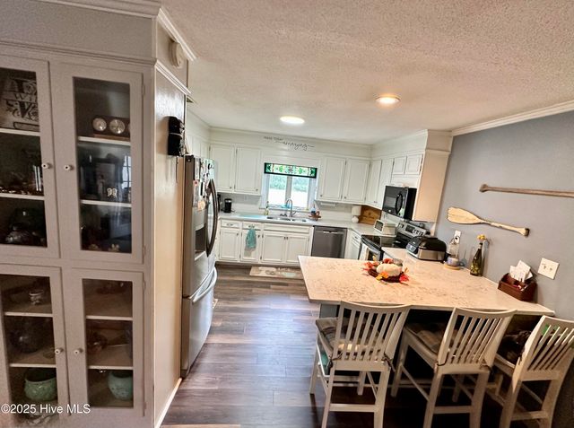 16 Port Side Lane, Belhaven, NC 27810