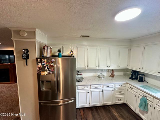 16 Port Side Lane, Belhaven, NC 27810