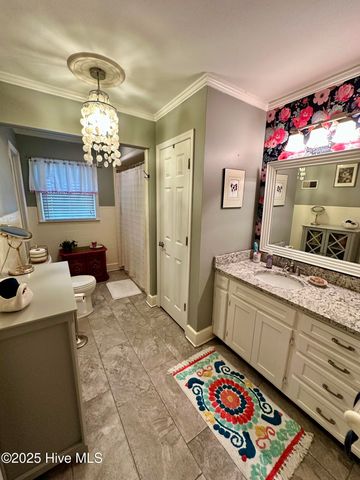 16 Port Side Lane, Belhaven, NC 27810